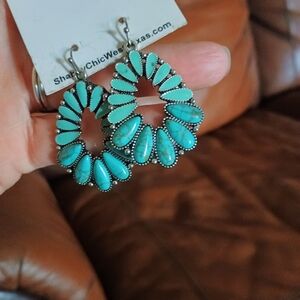 Shabby Chic Turquoise Teardrop Cluster Hoop Earrings